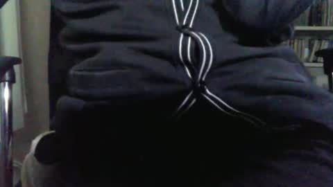 Snapshot of obahiro823844 chatting on October 20, 7:20 am obahiro823844 online show from October 20, 7:20 am