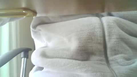 Snapshot of obahiro823844 chatting on December 21, 2:19 am obahiro823844 online show from December 21, 2:19 am