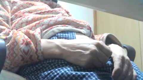 Snapshot of obahiro823844 chatting on May 10, 12:21 pm obahiro823844 online show from May 10, 12:21 pm