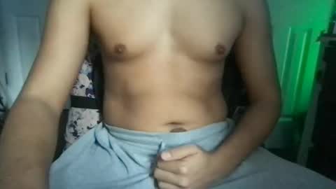 Snapshot of obedientasianboy chatting on March 2, 10:16 pm Horny Frat Boy online show from March 2, 10:16 pm