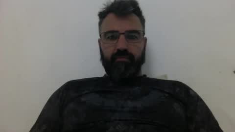 Snapshot of obelixx69xx chatting on November 26, 7:31 am obelixx69xx online show from November 26, 7:31 am