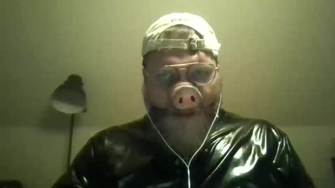 obesepervpiggy89 online show from May 18, 2:18 am