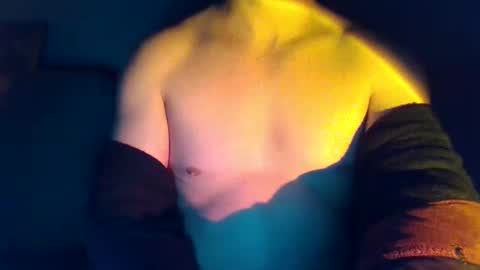 Snapshot of obscuraboy chatting on March 25, 1:44 am Doxy online show from March 25, 1:44 am