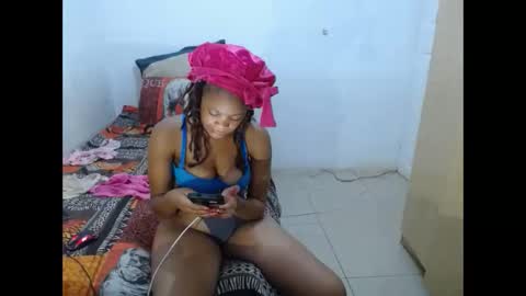 obsessedmimi online show from February 22, 10:08 pm