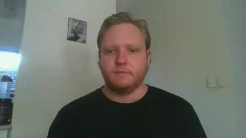 Robert online show from April 3, 1:47 am