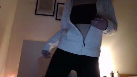 Snapshot of ocean_eyess_ chatting on November 30, 6:56 pm Kate my ONLYFANS katy ocean online show from November 30, 6:56 pm