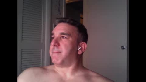 Snapshot of oceanmanx chatting on September 29, 2:38 am Ocean online show from September 29, 2:38 am