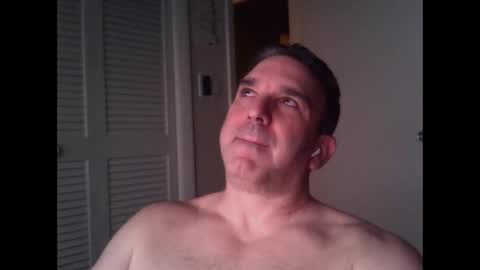 Snapshot of oceanmanx chatting on December 14, 3:01 am Ocean online show from December 14, 3:01 am