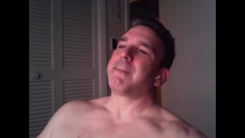 Snapshot of oceanmanx chatting on January 14, 4:40 am Ocean online show from January 14, 4:40 am