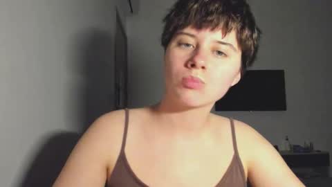 Snapshot of octopussy69x chatting on January 11, 11:15 am Evie online show from January 11, 11:15 am