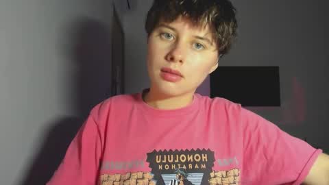 Snapshot of octopussy69x chatting on January 12, 1:05 pm Evie online show from January 12, 1:05 pm