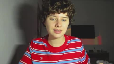 Snapshot of octopussy69x chatting on February 1, 10:47 am Evie online show from February 1, 10:47 am