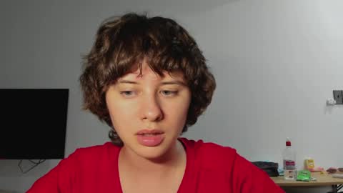 Evie online show from May 17, 3:41 pm