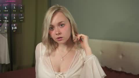 Snapshot of odelynbrower chatting on September 20, 6:09 pm Alice online show from September 20, 6:09 pm