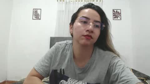 Val online show from March 11, 2:56 pm