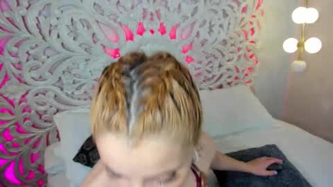 Ana  online show from October 18, 11:11 am