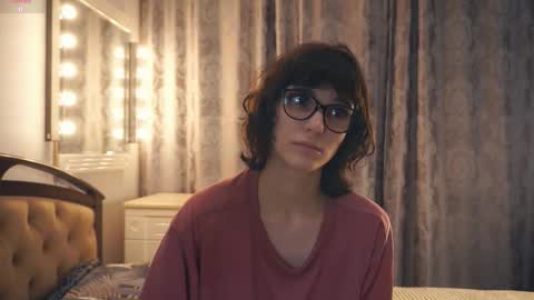 Thea online show from January 12, 6:40 am