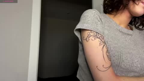 Thea online show from April 27, 4:32 am