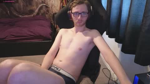 Snapshot of odinsclone chatting on September 26, 3:16 pm odin yes thats my real name online show from September 26, 3:16 pm