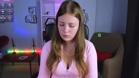 odri_sweet online show from October 2, 8:10 am