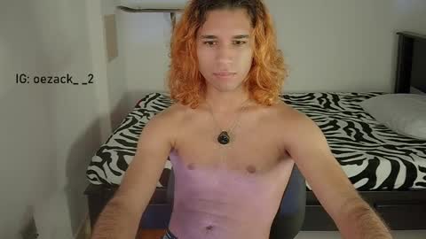 Snapshot of oezack__ chatting on April 11, 6:18 am Zack online show from April 11, 6:18 am