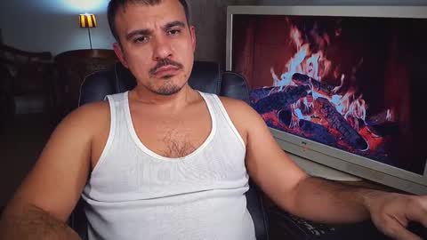 officeman7 online show from December 29, 5:33 pm