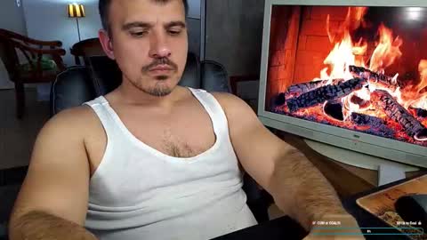 officeman7 online show from March 26, 4:12 pm