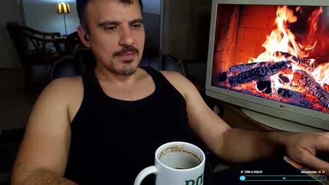 officeman7 online show from March 30, 5:47 pm