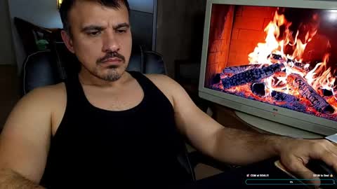 officeman7 online show from March 31, 6:08 pm