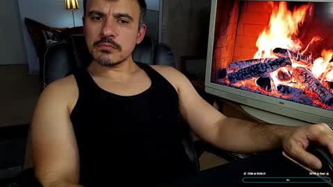 officeman7 online show from April 3, 4:27 pm