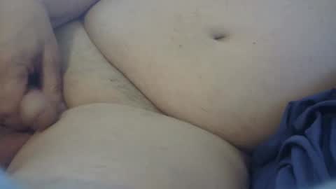 Snapshot of offsides10 chatting on December 16, 8:25 pm WantsToTryACouple online show from December 16, 8:25 pm