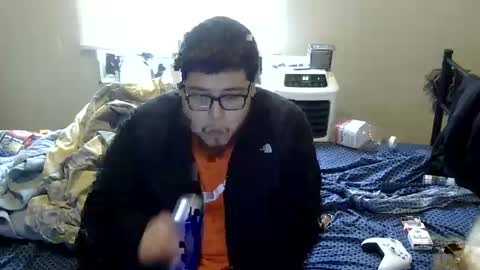 oscar flores online show from October 13, 2:06 pm