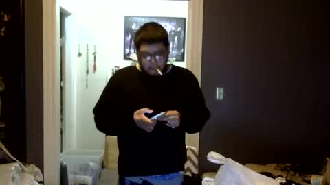 oscar flores online show from May 2, 7:02 am