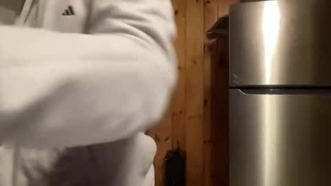 ofthatguy online show from May 13, 3:37 am