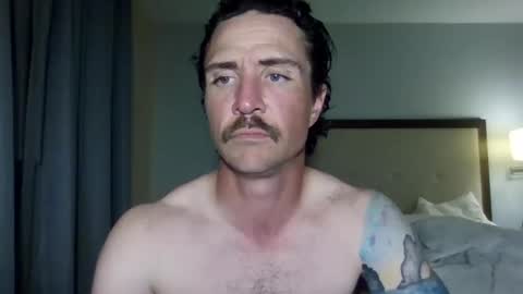 Snapshot of ogdmar11 chatting on March 22, 2:04 am ogdmar11 online show from March 22, 2:04 am