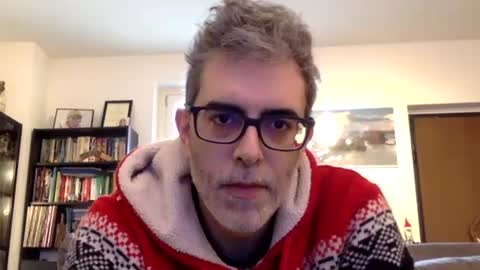 Snapshot of oggs48 chatting on January 1, 12:44 pm oggs48 online show from January 1, 12:44 pm
