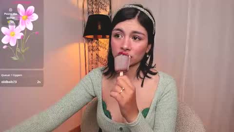  Holly  online show from October 8, 11:46 pm