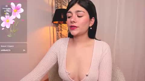  Holly  online show from October 18, 1:41 am