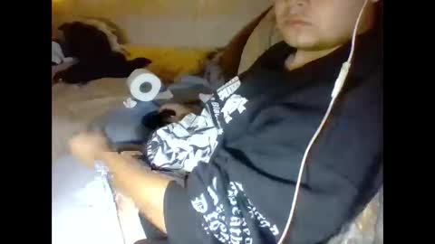 Snapshot of oh_hell_naw chatting on April 8, 5:18 am oh_hell_naw online show from April 8, 5:18 am