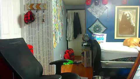 Snapshot of oh_you_know69 chatting on October 1, 12:38 am who dares toss me some tips lets have fun online show from October 1, 12:38 am