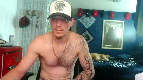 Snapshot of oh_you_know69 chatting on October 21, 6:19 pm who dares toss me some tips lets have fun online show from October 21, 6:19 pm