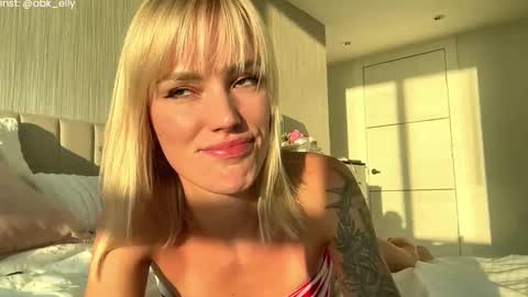 Snapshot of ohbabykelly chatting on March 28, 11:04 pm Kelly online show from March 28, 11:04 pm