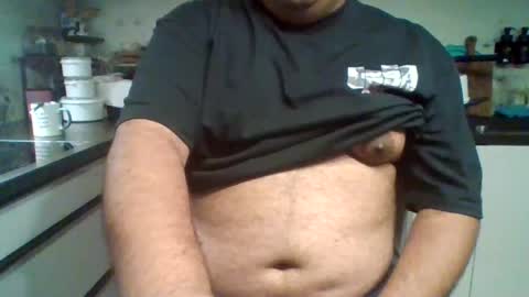 Snapshot of ohfck11 chatting on June 22, 6:21 am Chubby Gary online show from June 22, 6:21 am
