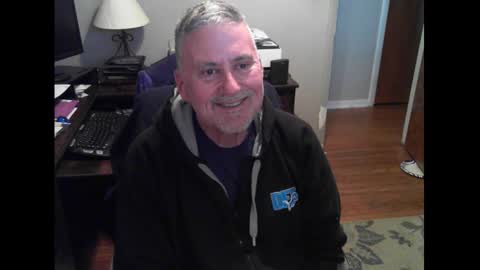 Snapshot of ohfukitsbob chatting on October 30, 3:35 pm ohfukitsbob online show from October 30, 3:35 pm