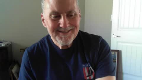 Snapshot of ohfukitsbob chatting on March 30, 6:31 pm ohfukitsbob online show from March 30, 6:31 pm