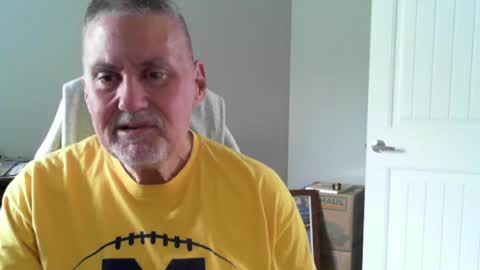 Snapshot of ohfukitsbob chatting on April 6, 5:14 pm ohfukitsbob online show from April 6, 5:14 pm