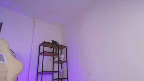 Snapshot of ohh_my_venus chatting on January 22, 9:02 am Julia online show from January 22, 9:02 am