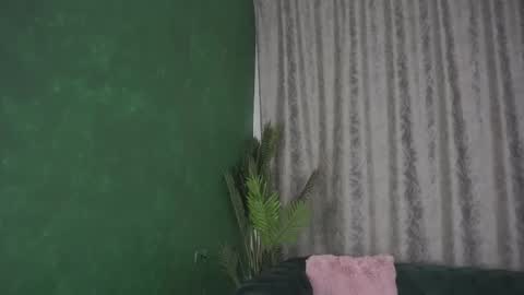 Snapshot of ohh_my_venus chatting on March 9, 8:07 am Julia online show from March 9, 8:07 am