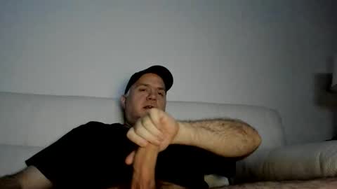 Snapshot of ohhhbillyyy chatting on May 14, 12:06 am Billy Bear online show from May 14, 12:06 am