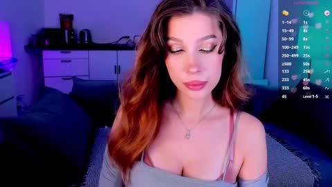 Light  online show from November 6, 10:32 pm